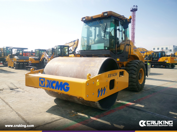 Algeria - 1 Unit XCMG XS143H Road Roller