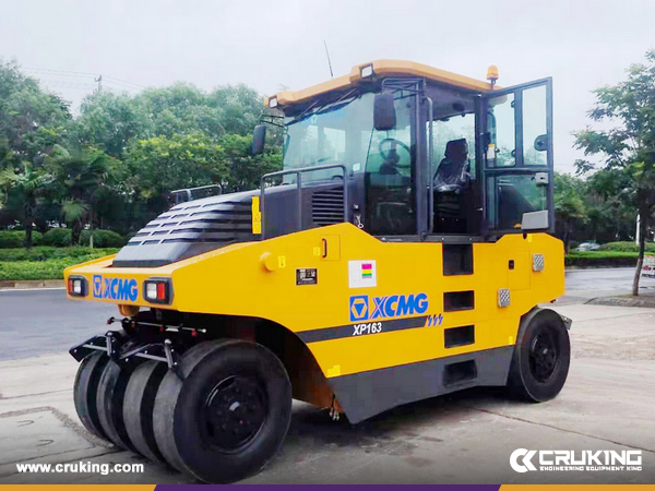XCMG XP163 Road Roller