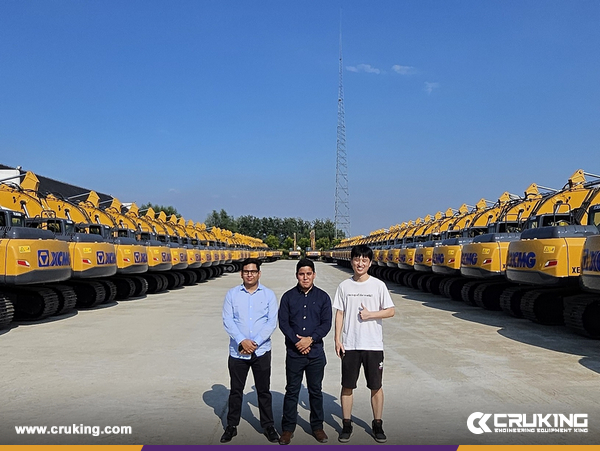 Ecuador Customer Visited CRUKING Shanghai Head Office