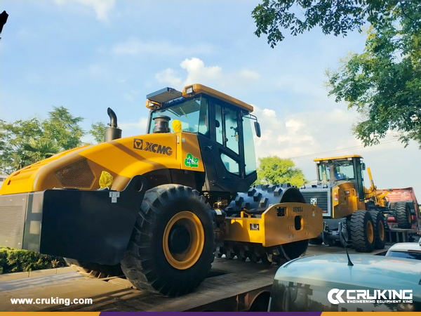 Algeria - 1 Unit XCMG XC968 Wheel Loader & 1 Unit XCMG GR215 Motor Grader & 3 Units XCMG XS183J Road Roller
