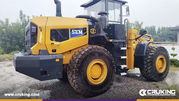 North Macedonia - 1 Unit SEM 665F Wheel Loader