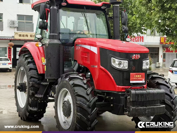 Turkmenistan - 1 Unit DONGFANGHONG LX2004-M Tractor